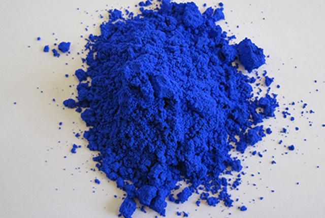 Вчені відкрили новий синій відтінок і він абсолютно чудовий