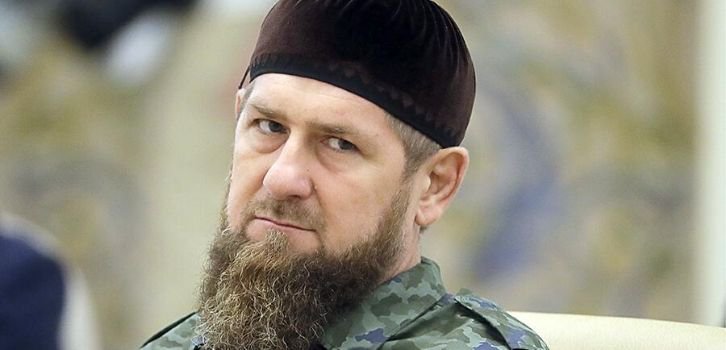 Власти Чечни раскритиковали историю Франции