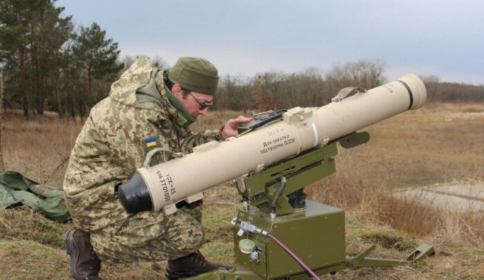 Київські тероборонці практично опановували застосування протитанкових ракетних комплексів «Стугна» та «Корсар»