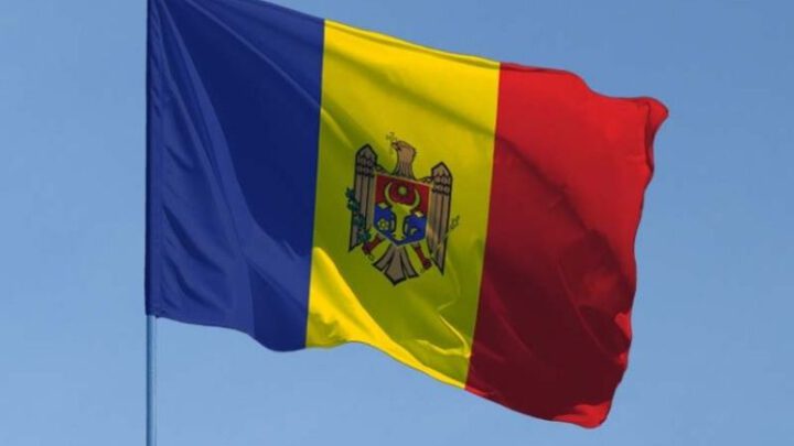 Молдова присоединится к санкциям и окажет военную помощь Украине