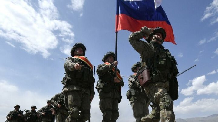 Непрекращающийся поток похорон российских десантников