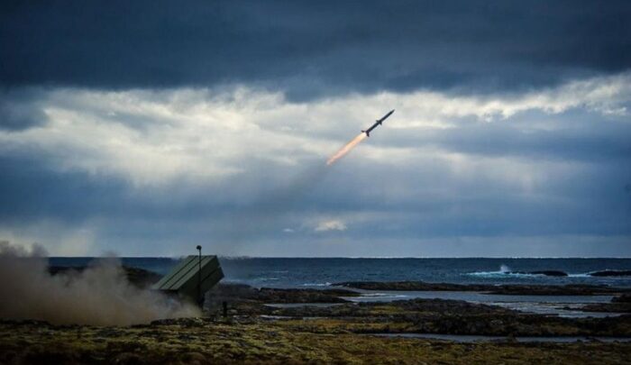 США приобретут современную ракетную систему для обороны Украины