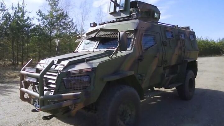 Чим примітні створені в Україні для ЗСУ бронеавтомобілі «Кобра та «Гюрза»