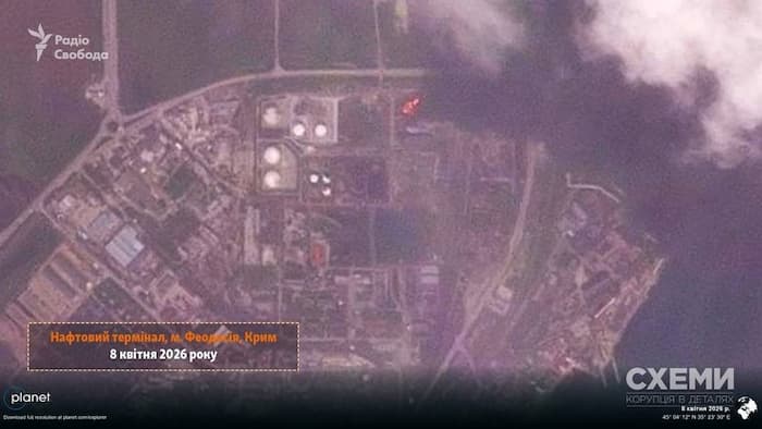 Супутникові знімки удару дронів . Масштабна пожежа на нафтобазі у Феодосії, фото-1