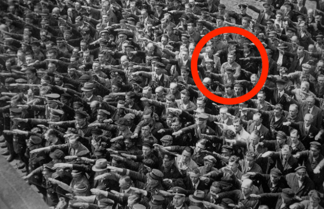 Трагически мощная история одинокого немца, который отказался «зиговать» Гитлеру